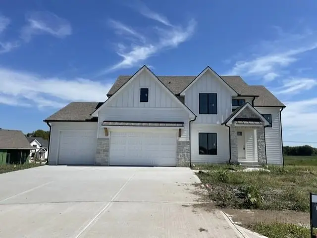 18405 W 195 TER, Spring Hill, KS 66083