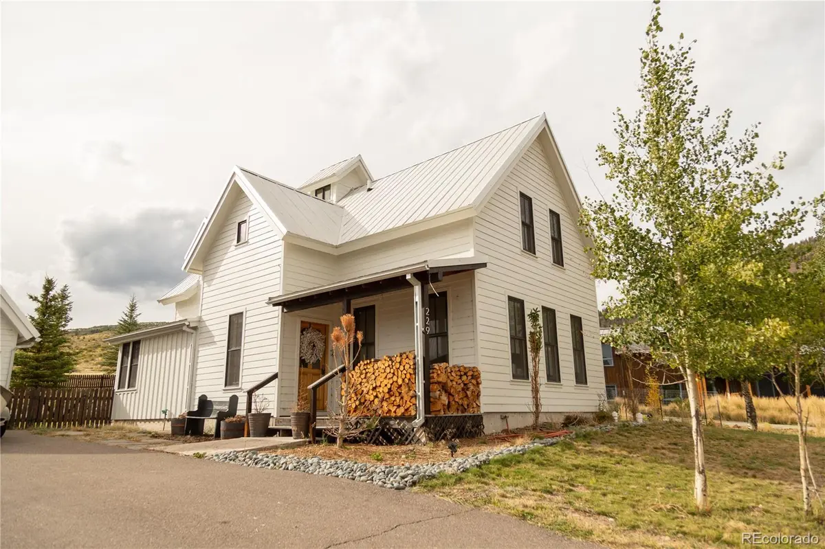 229 Bee Mcclure DR, Creede, CO 81130