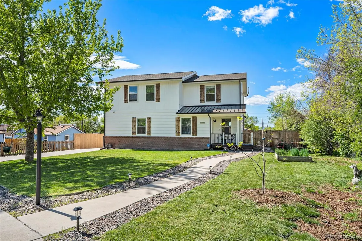 9660 W 21st AVE, Lakewood, CO 80215