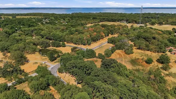 95841 Preston Bend Road, Pottsboro, TX 75076
