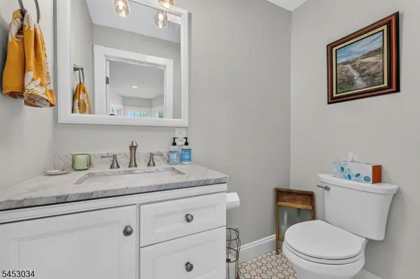 693 Amwell Rd, Hillsborough Twp., NJ 08844