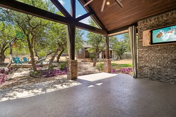 238 Jenn CV, Dripping Springs, TX 78620