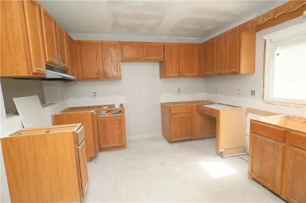 802 Locust ST, Eudora, KS 66025
