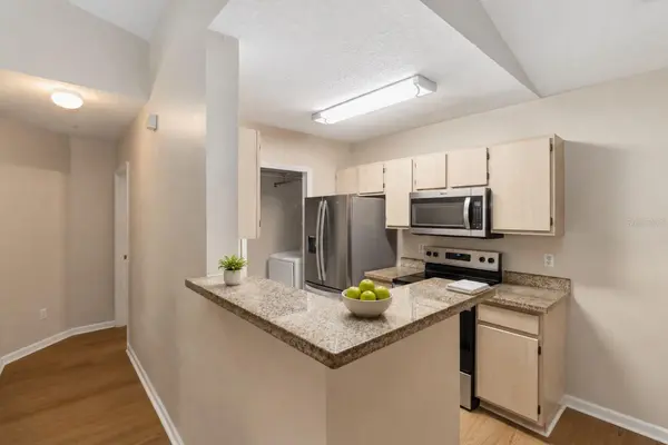 4356 S KIRKMAN RD #514, Orlando, FL 32811