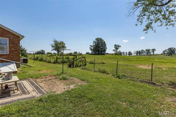 5808 & 5802 Highway F, Farmington, MO 63640
