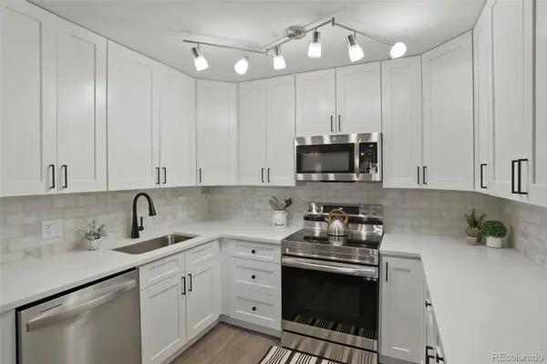 650 S Clinton ST #4C, Denver, CO 80247