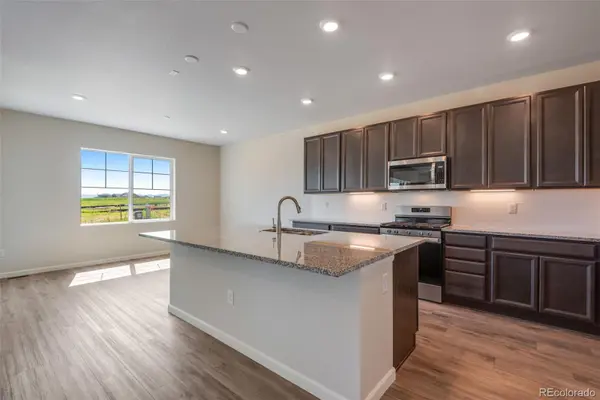 8582 Cheraw ST, Littleton, CO 80125