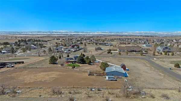 40 S De Gaulle ST, Aurora, CO 80018