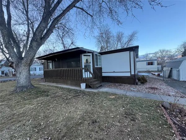 730 Meadowlark DR, Lafayette, CO 80026