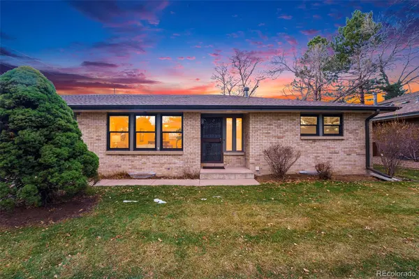 8580 W 10th AVE, Lakewood, CO 80215