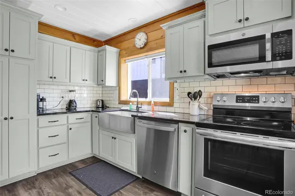 12 Maple RD, Winter Park, CO 80482