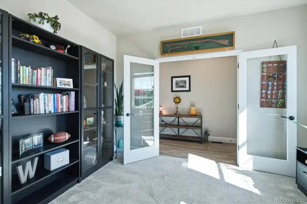 18147 House Finch LN, Parker, CO 80134