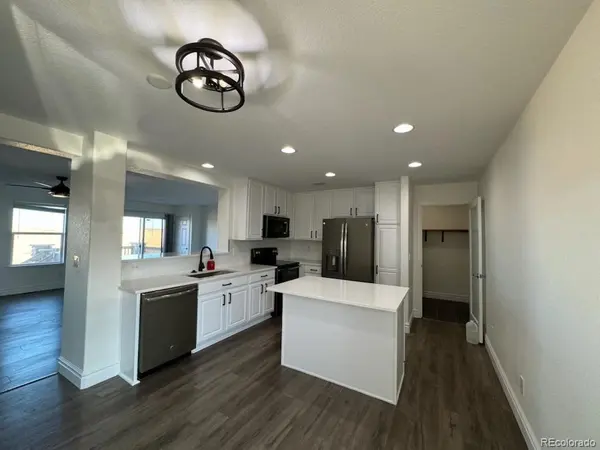 19411 E Wyoming AVE, Aurora, CO 80017