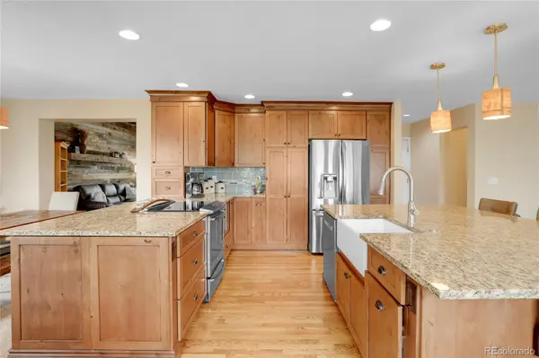 6126 Dunraven RD, Golden, CO 80403