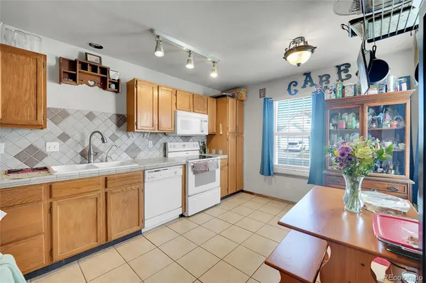 4943 Altura ST, Denver, CO 80239