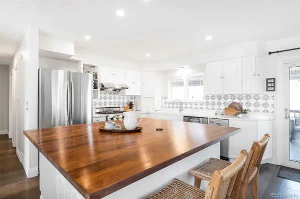 6581 S Cedar ST, Littleton, CO 80120