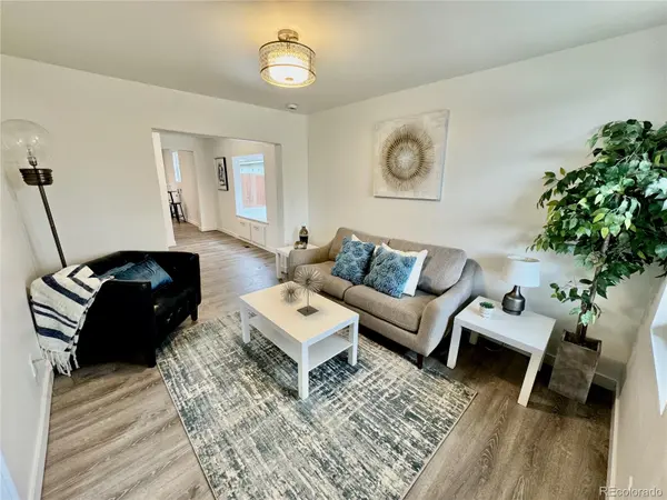 54 E 45th AVE, Denver, CO 80216