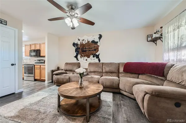 55602 E 27th PL, Strasburg, CO 80136