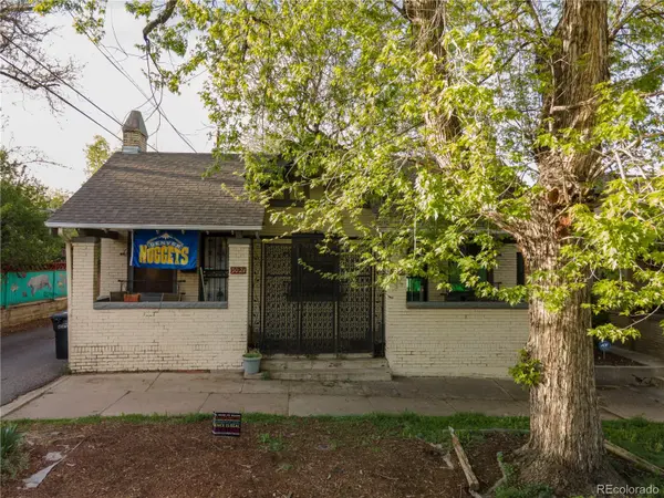 3021 E 10th AVE, Denver, CO 80206