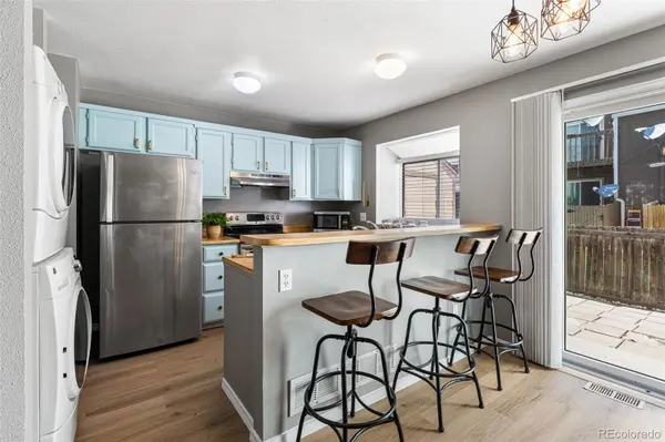 9678 W Chatfield AVE #D, Littleton, CO 80128
