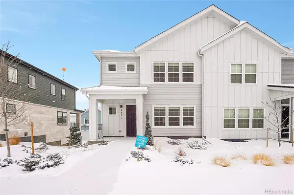 8822 Fraser River LOOP, Littleton, CO 80125