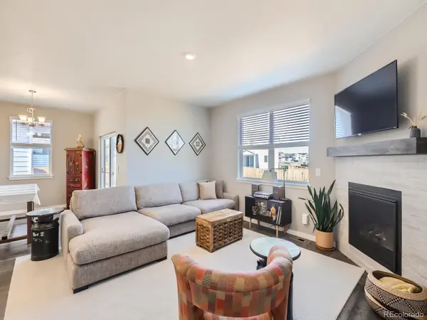 2421 Pinzgauer ST, Mead, CO 80542