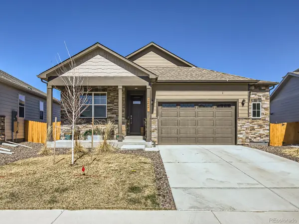 2421 Pinzgauer ST, Mead, CO 80542