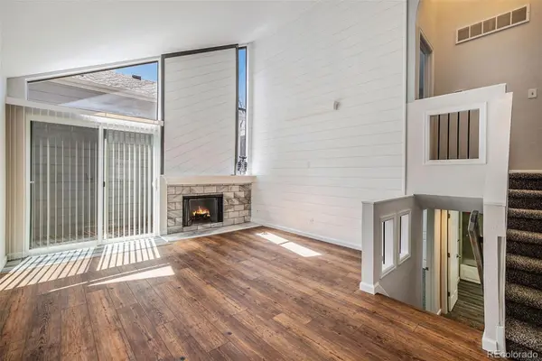 11982 E Cornell CIR, Aurora, CO 80014