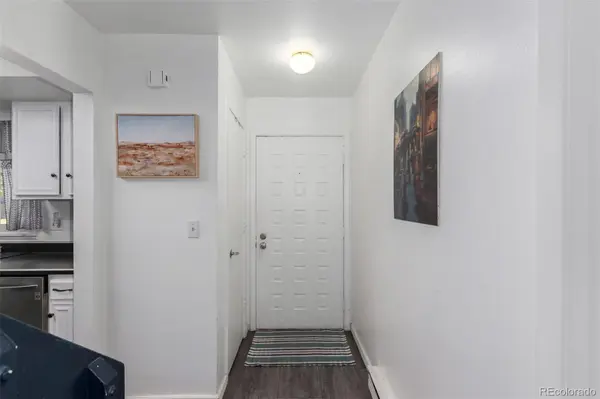 2450 S Worchester CT #A, Aurora, CO 80014