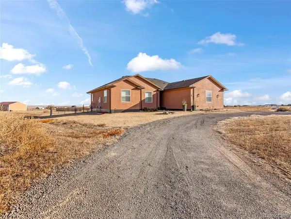 420 E Goldenrod DR, Pueblo West, CO 81007