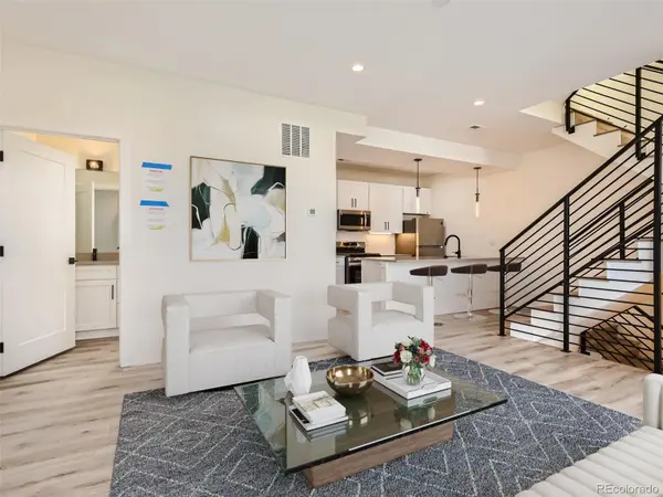 2006 W 46th AVE, Denver, CO 80211