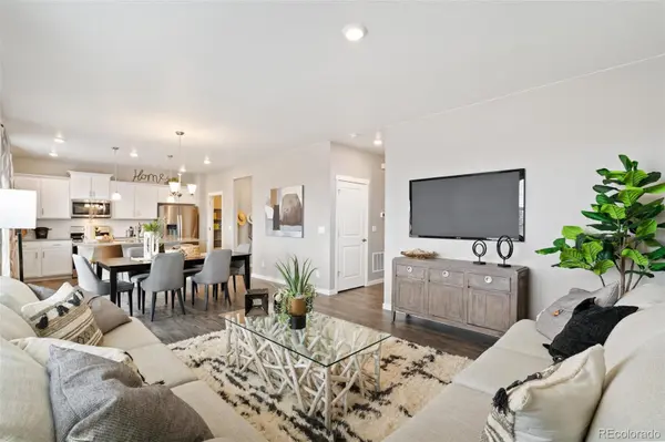 27516 E Byers PL, Aurora, CO 80018