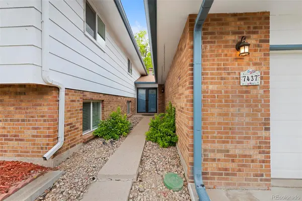 7437 S Washington ST, Centennial, CO 80122