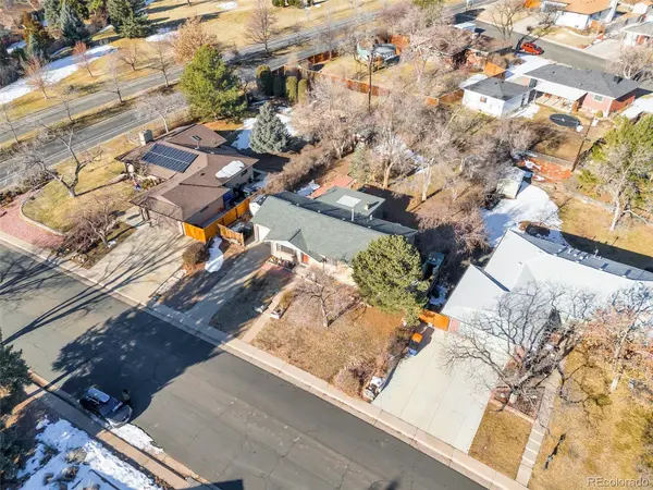 5087 S Mabre CT, Littleton, CO 80123
