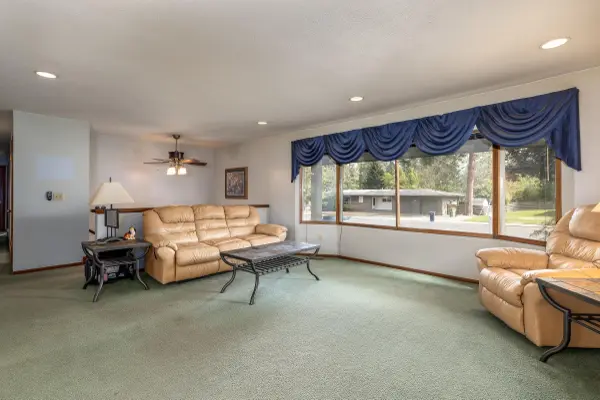 3612 S Bernard St, Spokane, WA 99203