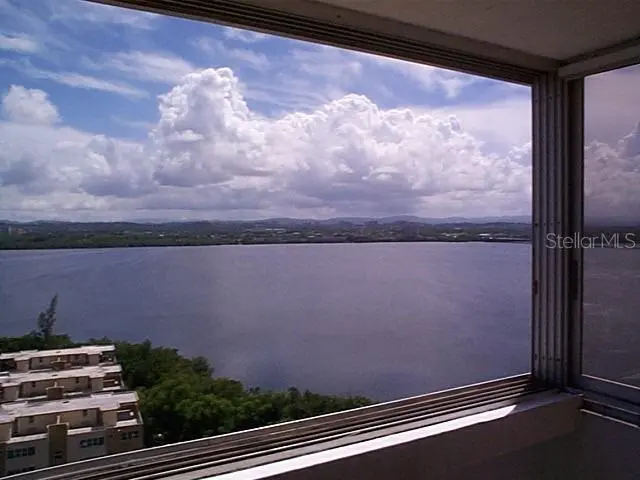 #4 AVE LAGUNA GARDEN, Carolina, PR 00979