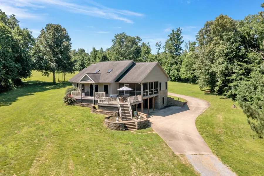 264 Muddy Fork Ln, Cadiz, KY 42211