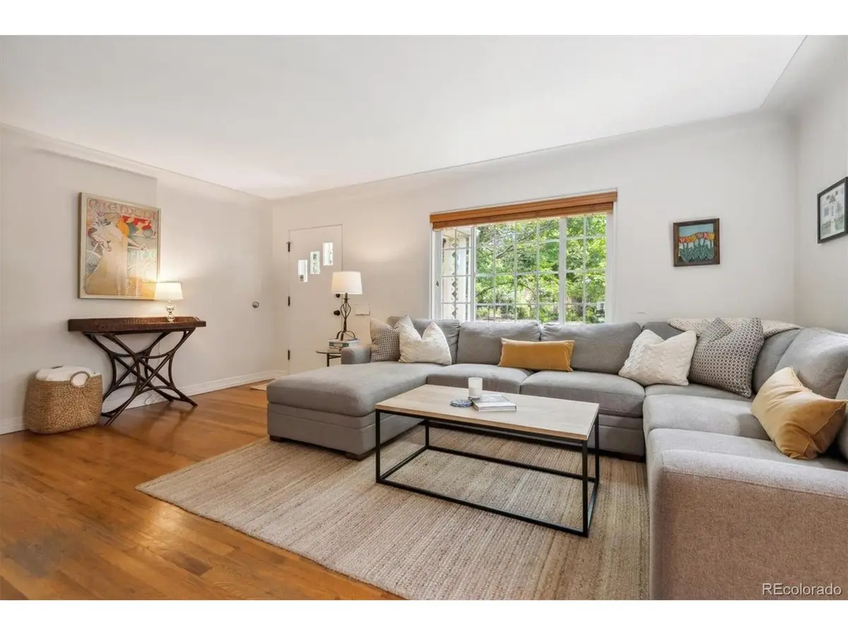 1561 S Milwaukee, Denver, CO 80210