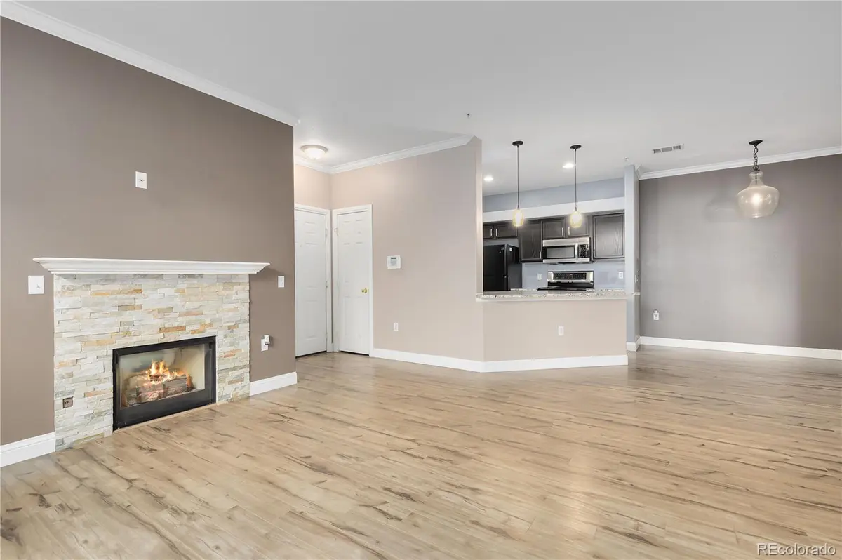 18930 E Warren CIR #D108, Aurora, CO 80013