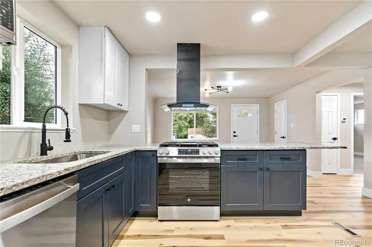 283 S Yates ST, Denver, CO 80219