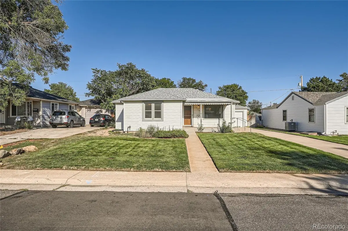 920 S Dale CT, Denver, CO 80219