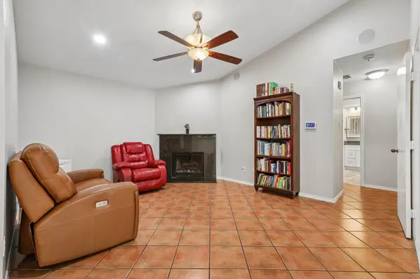 5919 Kevin Kelly PL, Austin, TX 78727