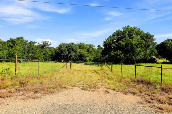 3560 County Road 236, Liberty Hill, TX 78642