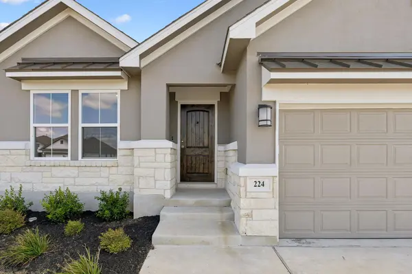 224 Ironshoe TRL, Liberty Hill, TX 78642