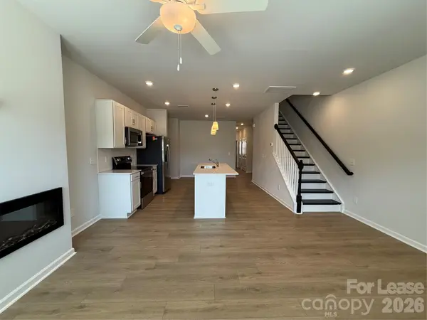 6514 Harlech ST, Charlotte, NC 28269