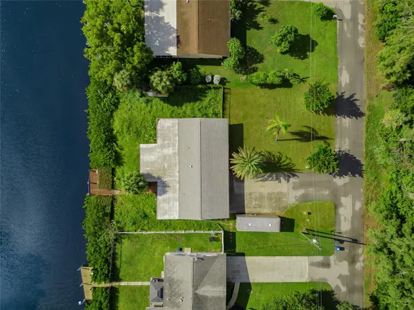 605 BARNES Pkwy, Nokomis, FL 34275