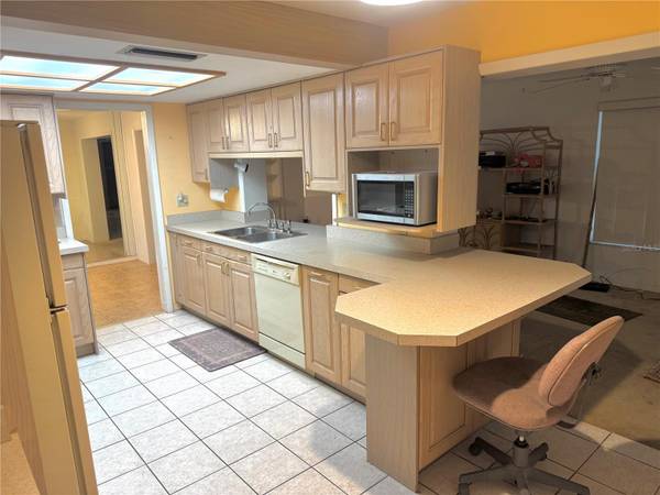 14245 93RD AVE, Seminole, FL, 33776 photo 13