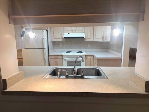 14245 93RD AVE, Seminole, FL, 33776 photo 14