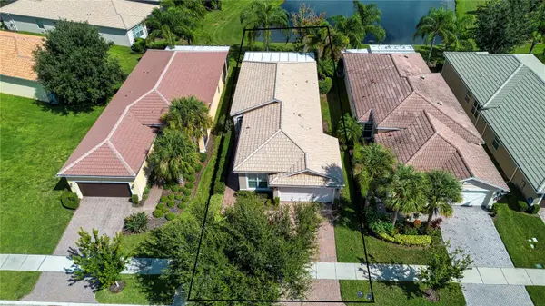 15847 COBBLE MILL DR, Wimauma, FL 33598