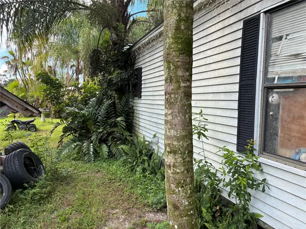 7655 NE 8TH DR, Okeechobee, FL 34974